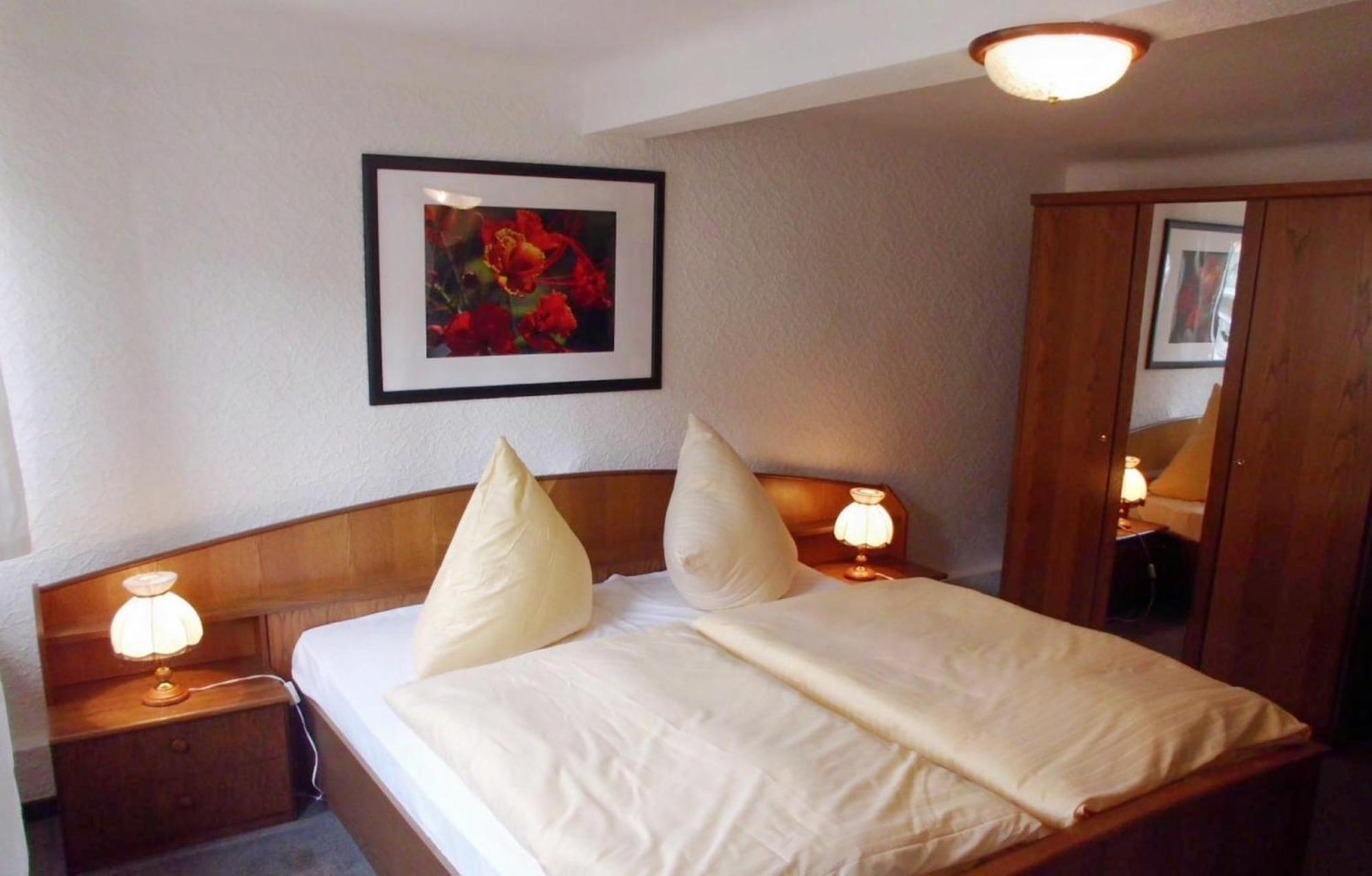 Hotel Garni Am Thueringer Klosstheater ฟรีดริชโรดา ภายนอก รูปภาพ