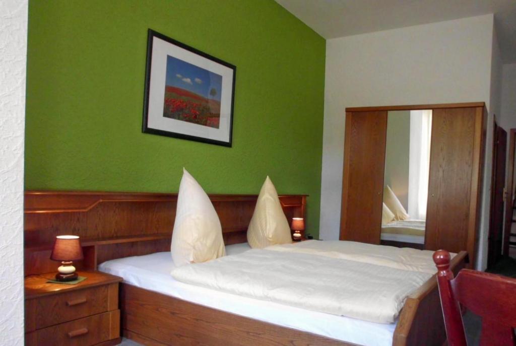 Hotel Garni Am Thueringer Klosstheater ฟรีดริชโรดา ห้อง รูปภาพ